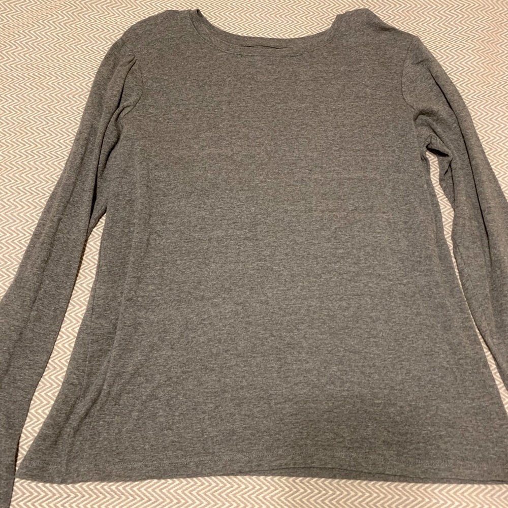 Eddie Bauer gray long sleeve tee. Super soft and stretchy. Size XL.